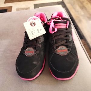 New steel toes shoes